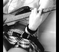 Punk Guitar Girl - thumbnail